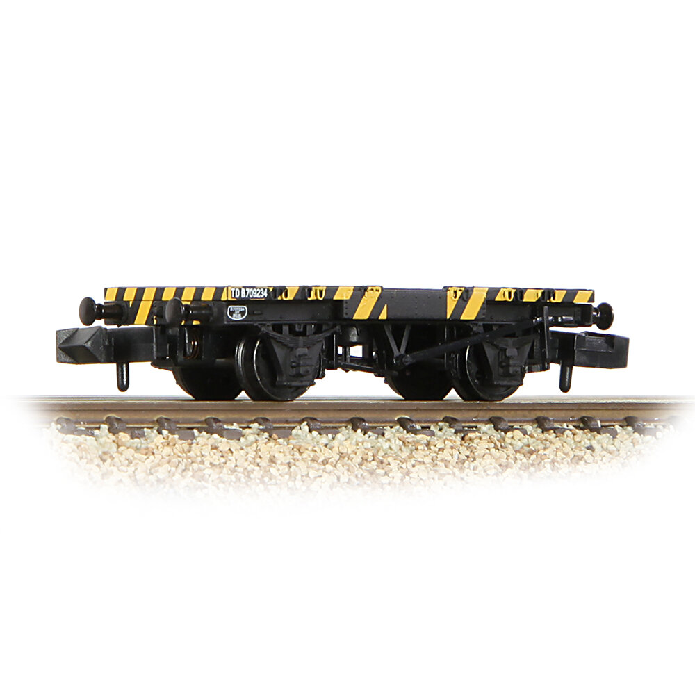 BR Ex-Conflat Runner Wagon BR Yellow & Black Wasp Stripes